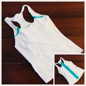Reebok Athletic Tank Top Size Large